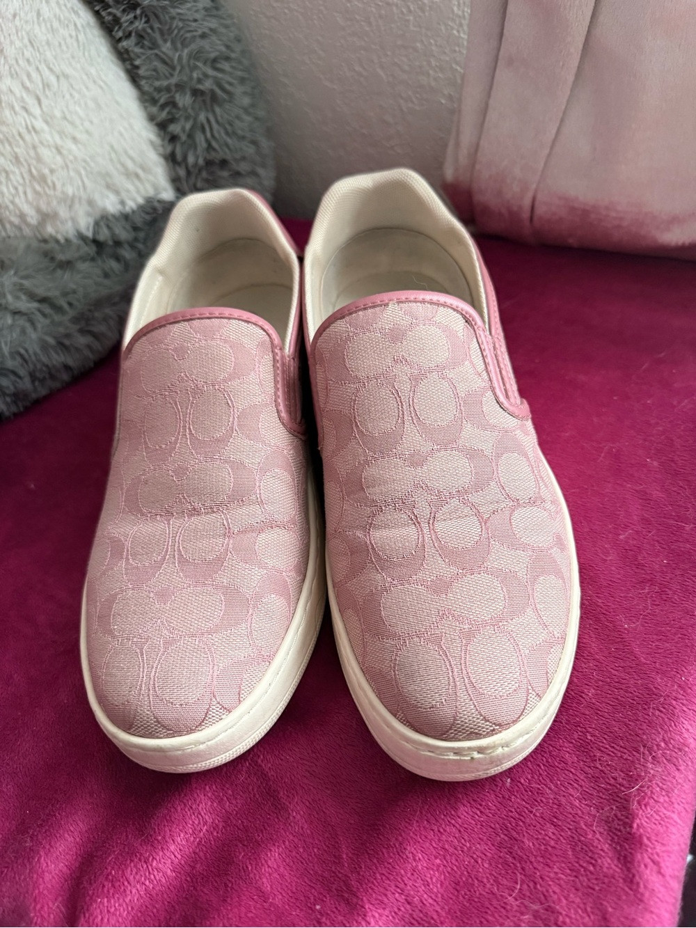 Coach Wells slip-on sneakers in pink Size 9.5